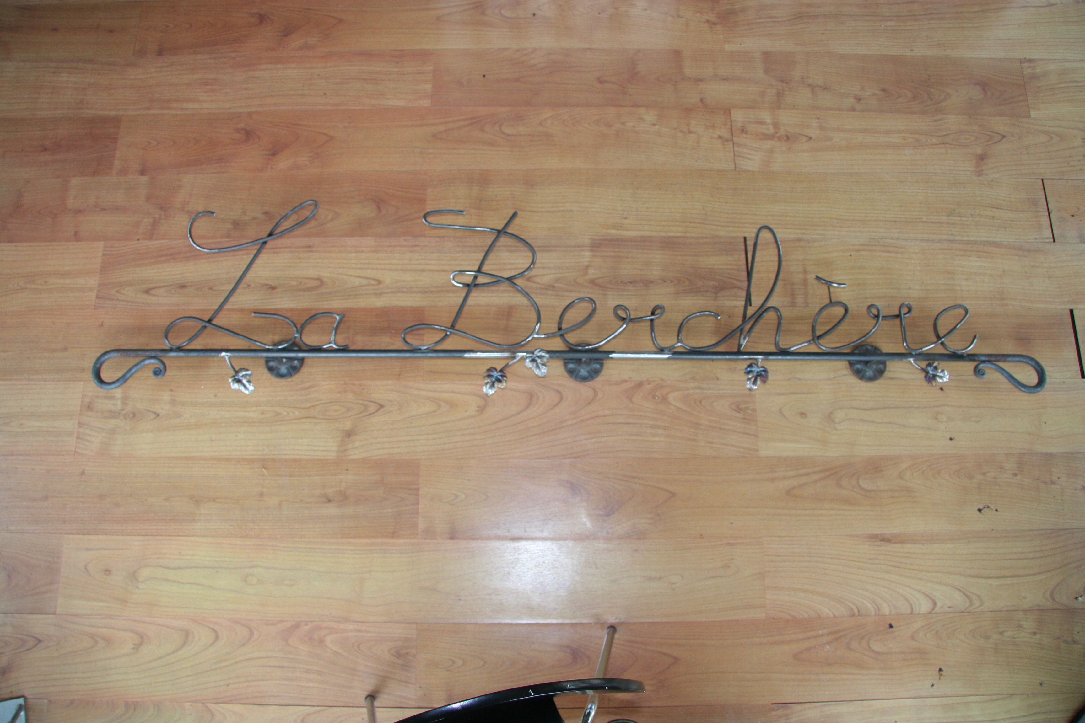 Lettres liées ferronnerie Lettres liées ferronnerie