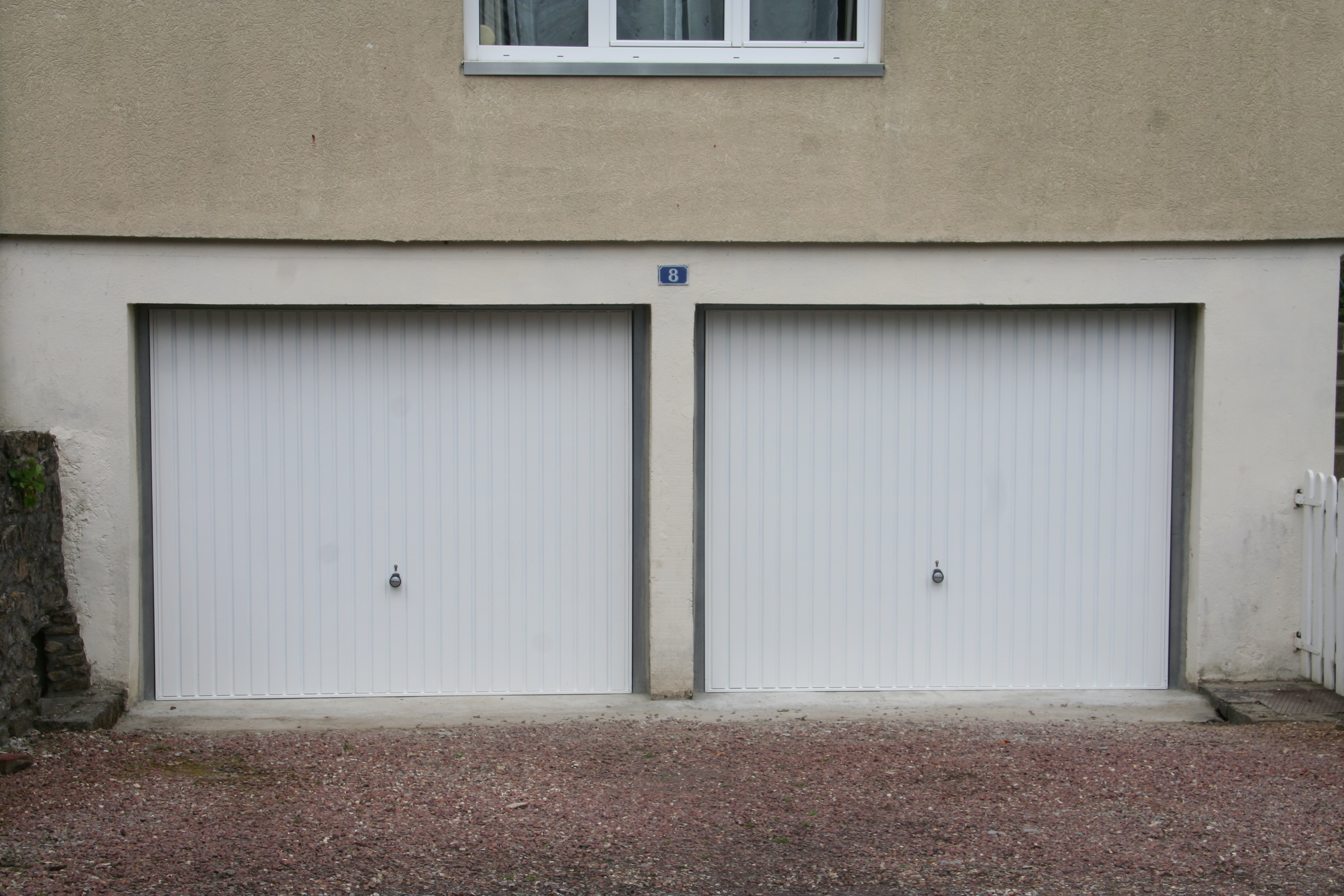 Portes de garages industrielles Portes de garage basculantes Beuvillers